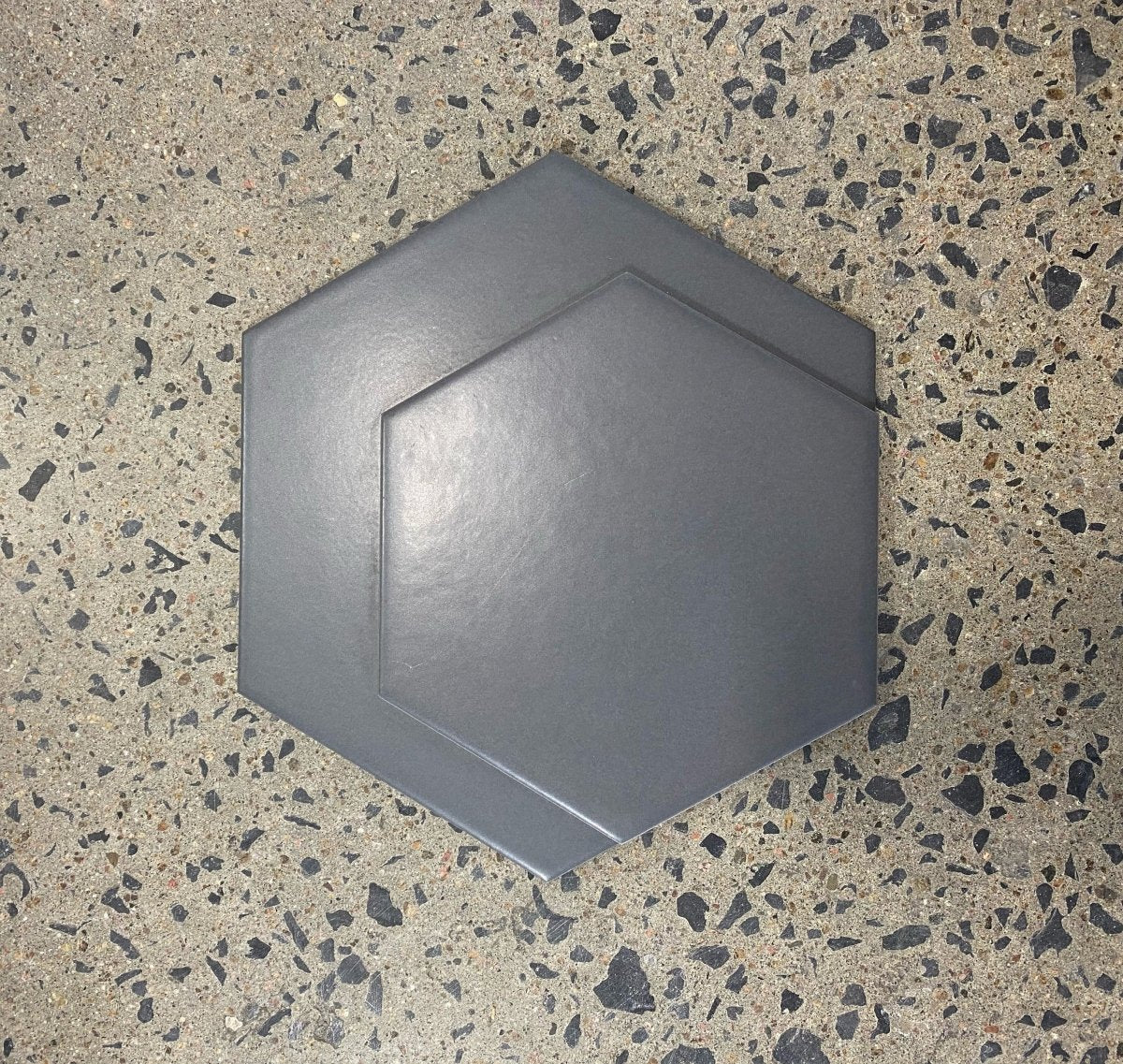 Helios collection - Céramique hexagonale - Céramique l'Entrepôt