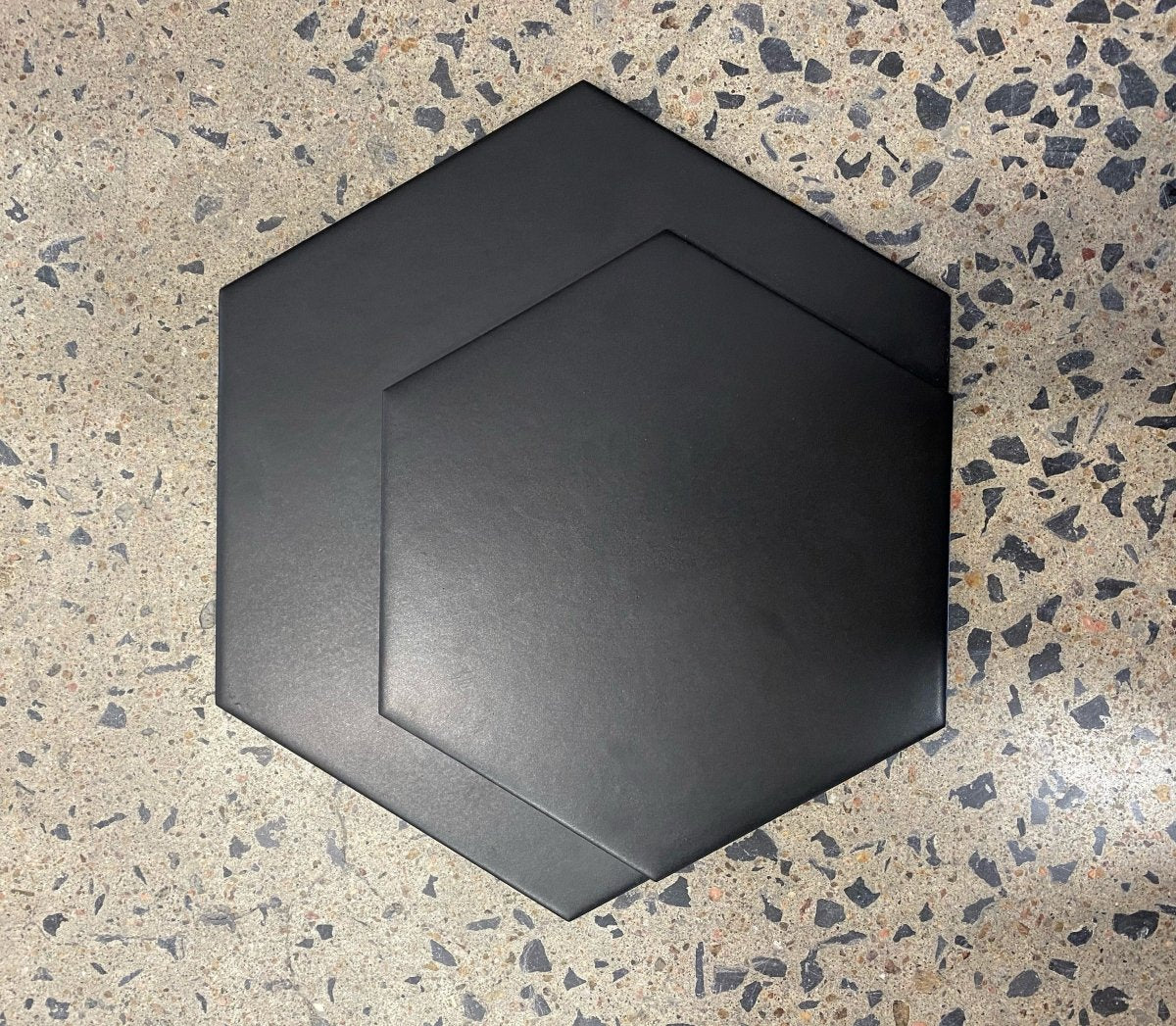 Helios collection - Céramique hexagonale - Céramique l'Entrepôt