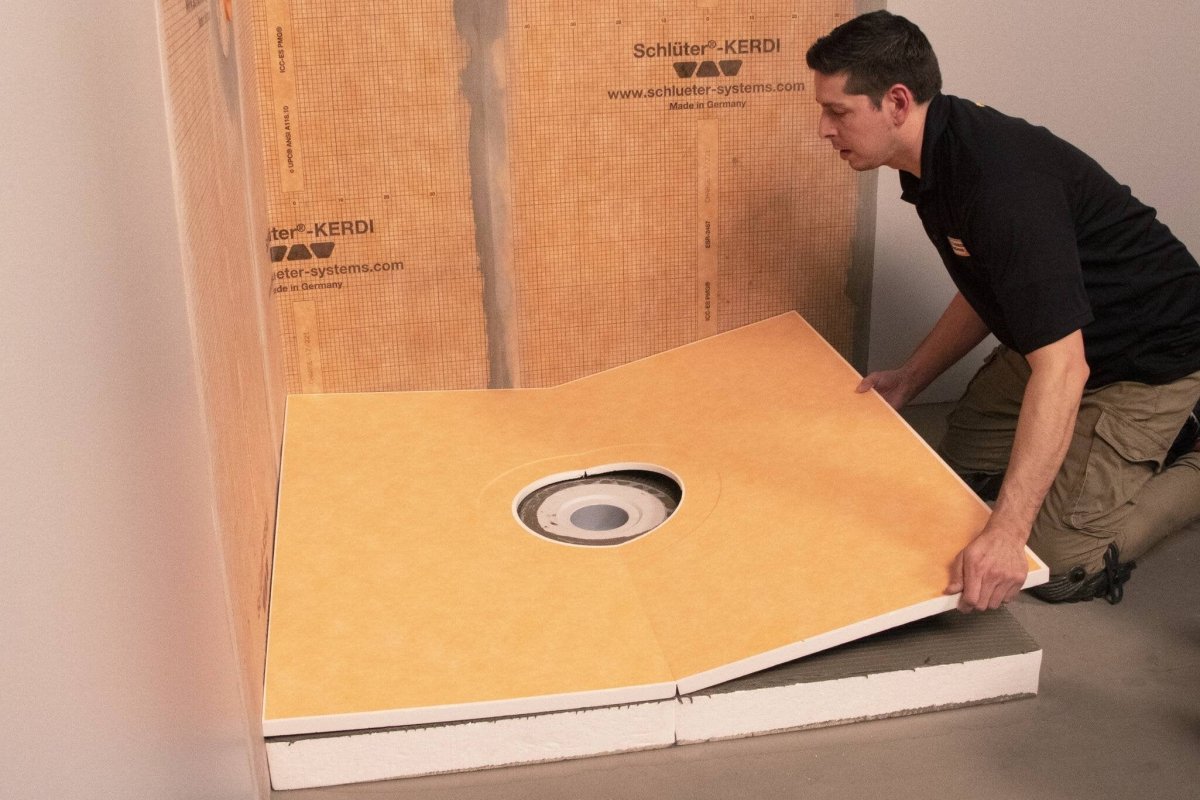 Schluter collection - Base de douche préfabriquée kerdi pour drain circulaire ou carré - Céramique l'Entrepôt